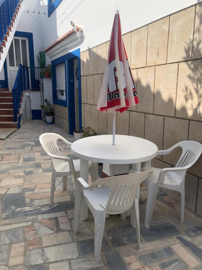 סאו מרטיניו דו פורטו Villa Praia מראה חיצוני תמונה