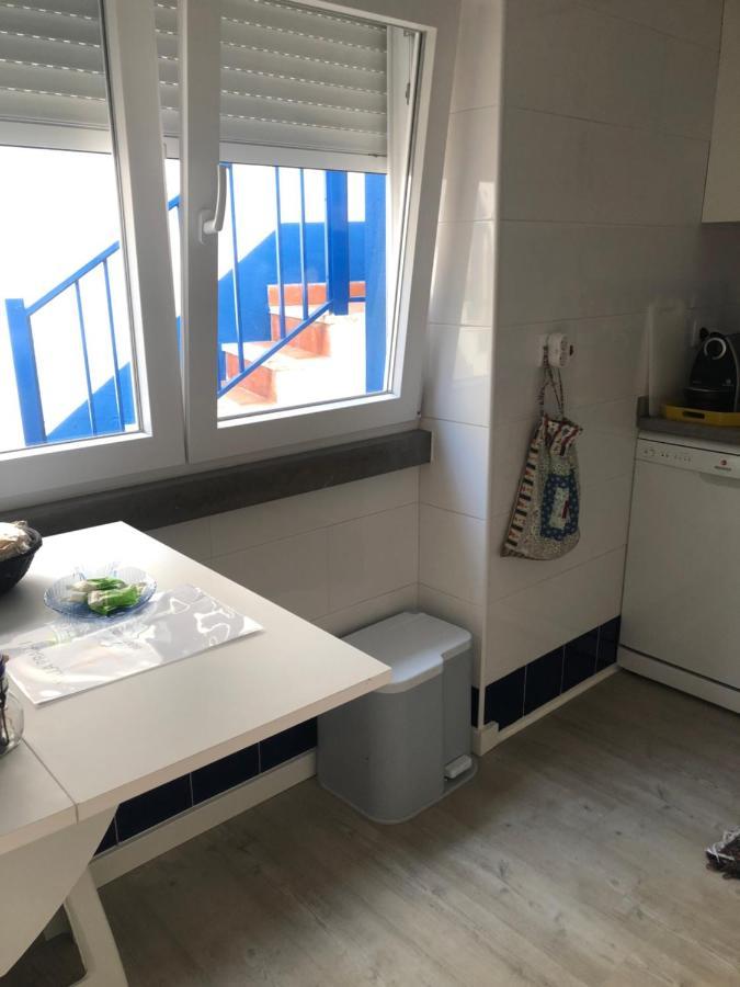 סאו מרטיניו דו פורטו Villa Praia מראה חיצוני תמונה