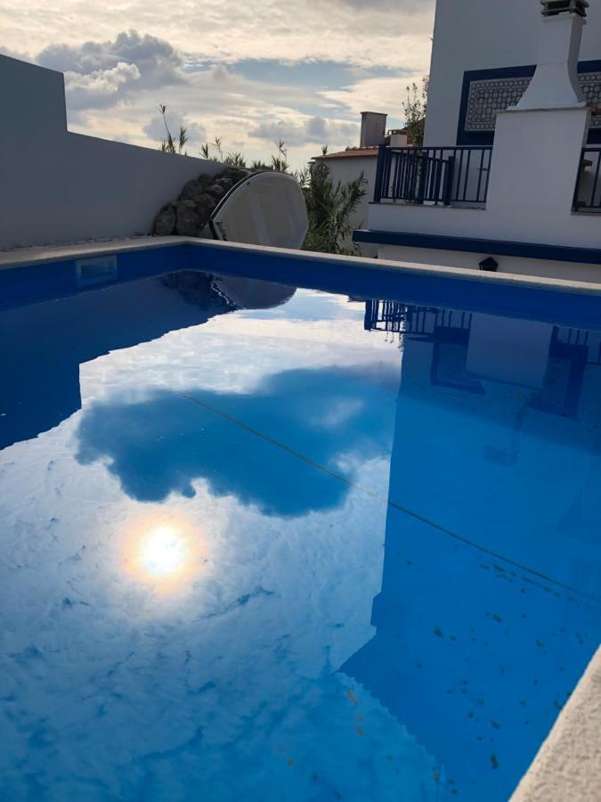 סאו מרטיניו דו פורטו Villa Praia מראה חיצוני תמונה