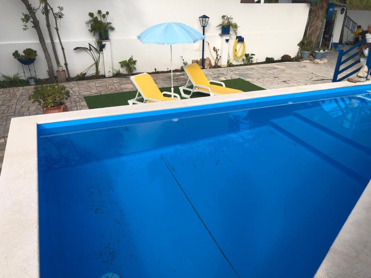 סאו מרטיניו דו פורטו Villa Praia מראה חיצוני תמונה