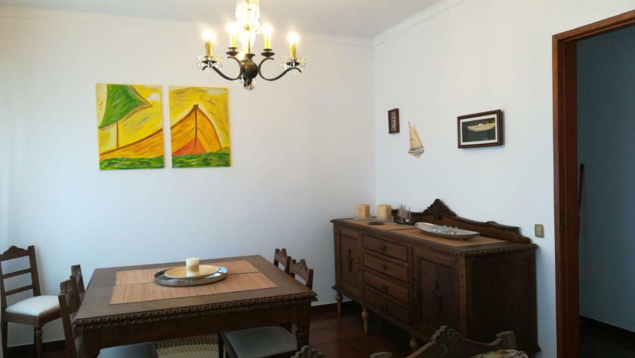סאו מרטיניו דו פורטו Villa Praia מראה חיצוני תמונה