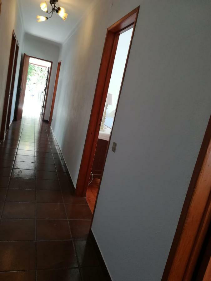 סאו מרטיניו דו פורטו Villa Praia מראה חיצוני תמונה