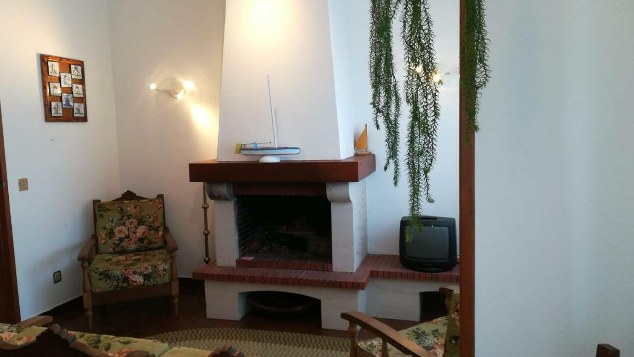 סאו מרטיניו דו פורטו Villa Praia מראה חיצוני תמונה